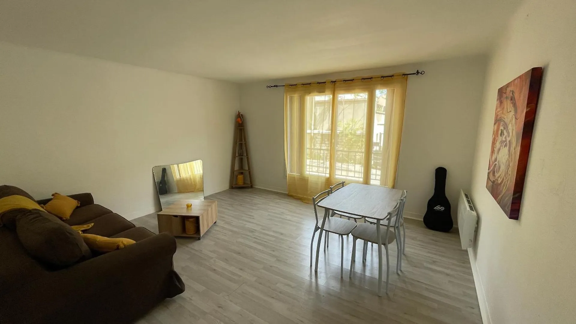 Proche Centre-Ville Et Calme location